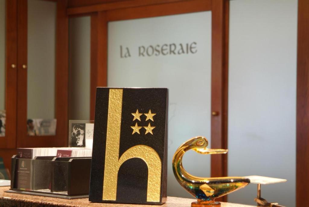 Residence De La Roseraie Florenville Extérieur photo